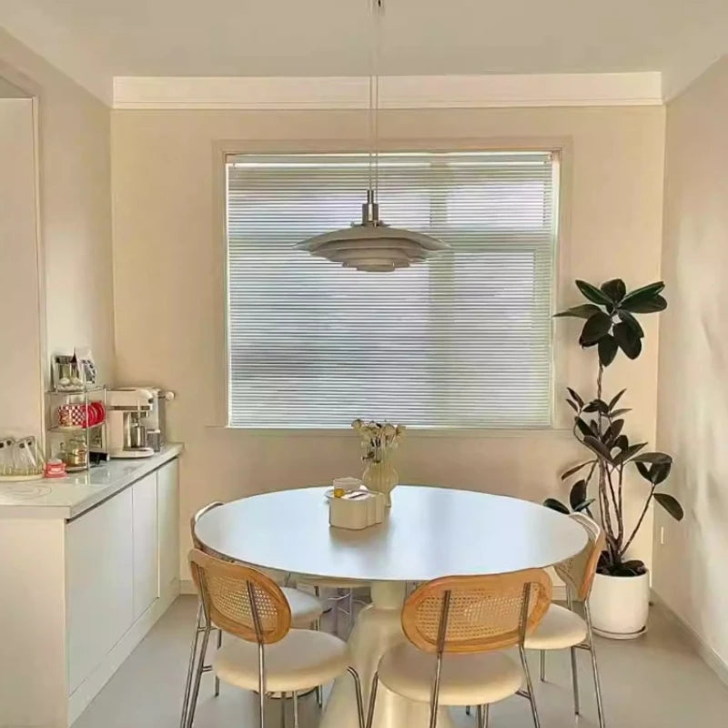 Modern Home Dining Table Oval White Deco Balcony Dining Table Luxury Relaxing Salle A Manger Complet Table Et Chaise Furniture